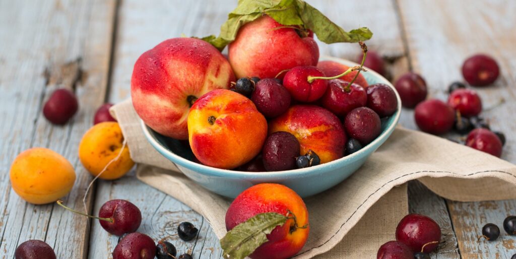 6 Delicious and Healthy Stone Fruits